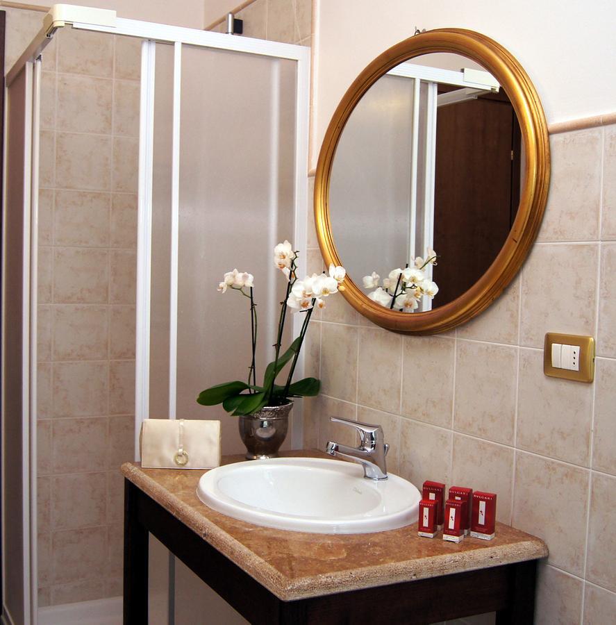 Hotel E Trattoria San Giorgio Piossasco Pokoj fotografie